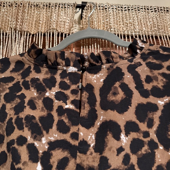 Top - Picture 3 of 3